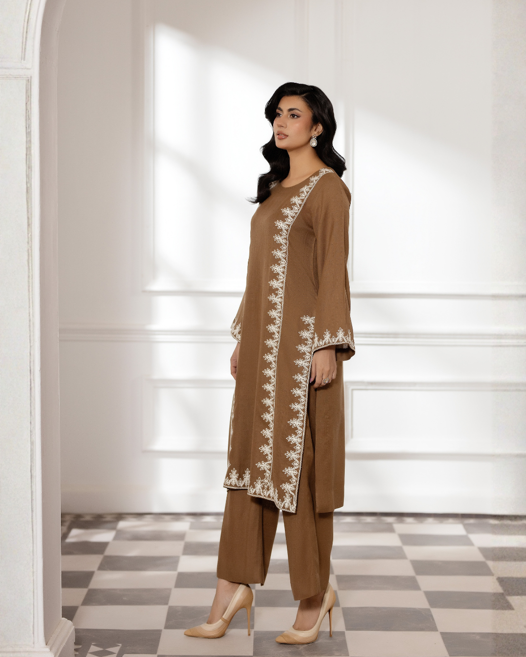 2 Piece - Embroidered Pashmina Suit